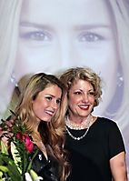 face-of-foothills-winner-stephanie-mannon-scottsdale-2009_24