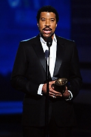 lionel-richie-grammy-awards-show-2010