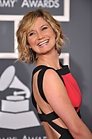 jennifer-nettles-grammy-awards-2010