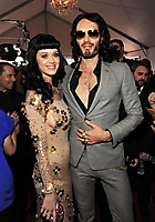 katy-perry-and-russell-brand-grammy-awards-2010