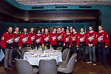 Arizona Coyotes Celebrity Waiters Event