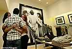 banana-republic-exclusive-grand-opening-party-scottsdale-2009_09