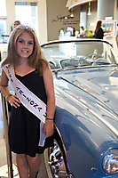 Miss AZ with Car