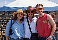 P3292419_1774970398_69cbe61e96769