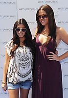 kourtney_kardashian_and_khloe_kardashian