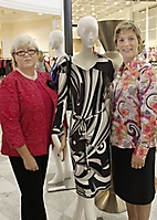 women-of-central-phoenix-breakfast-for-saks-summer-sizzles-2009_04