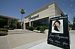 jane-seymour-book-signing-phoenix-2009-01