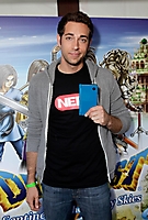 zachary_levi