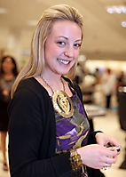 cookie-johnson-trunk-show-neiman-marcus-scottsdale-2010_32