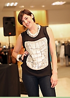 cookie-johnson-trunk-show-neiman-marcus-scottsdale-2010_35