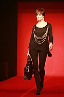 dillards-fashion-show-barrett-jackson-scottsdale-2010_23
