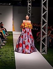 Neiman_Marcus_presents_Carolina_Herrera_fashion_show_Credit__Orlando_Pelagio_Large_1774541862_69c55c26caf20