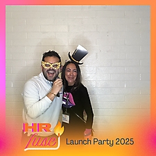 photo_1765500793_1769620677_697a44c5b4299