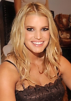 jessica_simpson_dillards_01