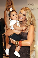 jessica_simpson_dillards_15