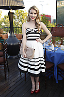 Actress Emma Roberts_3