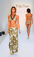 Models and designer walk the runway for Poko Pano_5