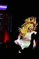 lady-gaga-3-26-11-520-p
