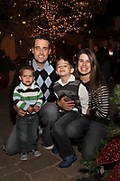 motelucia-tree-lighting-scottsdale-2009_43