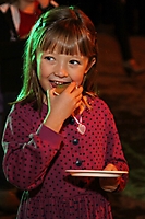 motelucia-tree-lighting-scottsdale-2009_66