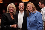 celebrity-waiter-night-mortons-scottsdale-2009_013