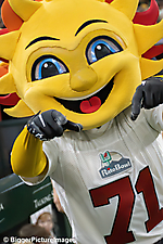 IMG_3090-denoise-denoise_1766989082_69521d1a84bbb