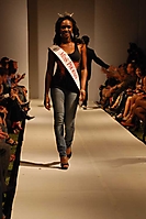 phoenix-fashion-week-day-one-scottsdale-2009_19