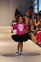 phoenix-fashion-week-day-one-scottsdale-2009_23