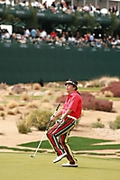 phoenix-open-golfers-wednesday-scottsdale-2010_64