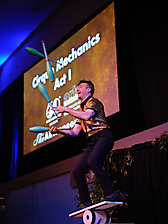 Cirque_Mechanics_Jan_Damm_07_photo_by_David_Blakeman_1776725787_69e6af1b832e8