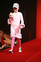 the-garage-kids-fashion-show-barrett-jackson-scottsdale-2010_26