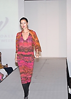 wearable-art-walk-2009-scottsdale_61