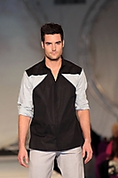 xavier-saks-fashion-show-phoenix-2010_36