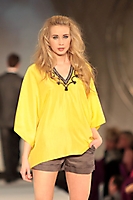 xavier-saks-fashion-show-phoenix-2010_46