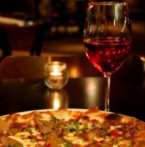 Amaro Pizzeria & Vino Lounge