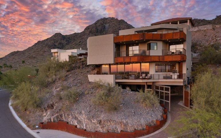 Phoenix, Experience the ultimate desert living at its finest in this exquisite modern architectural masterpiece nestled at the edge of Piestewa Peak Mountain, <strong>$3,850,000</strong>, Launch Powered By Compass
