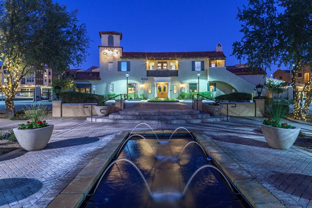 1-Camden-Foothills-Scottsdale-Arizona-Apartments-Entry.jpg