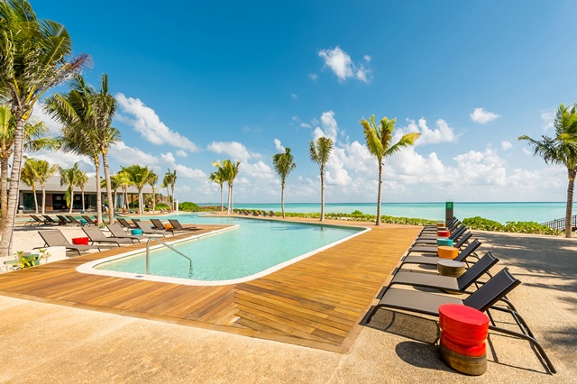 ANDAZ-MAYAKOBA-BEACHSIDE_-POOL.jpg