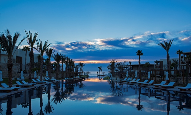 Chileno_Bay_Resort__Residences_Twilight_H6606.jpg