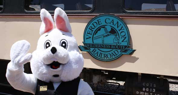Easter_bunny_train.jpg