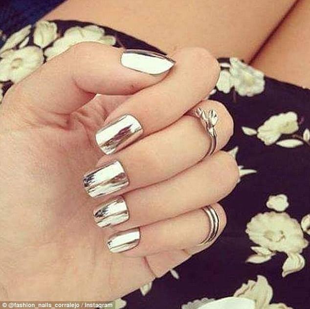 chrome nails at m3v