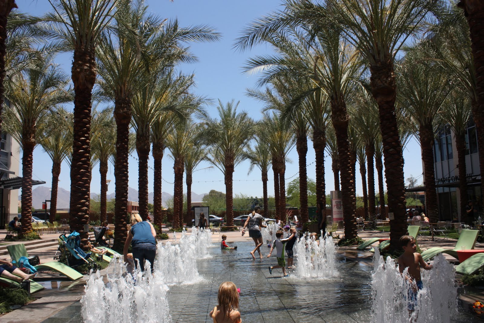 scottsdale quarter splash pad