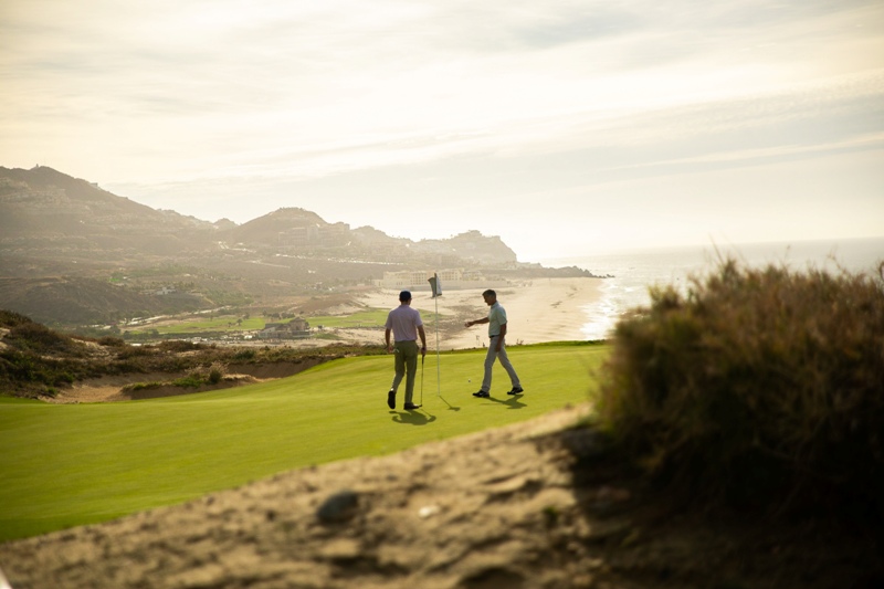 QuiviraGolfClubViewweb.jpg