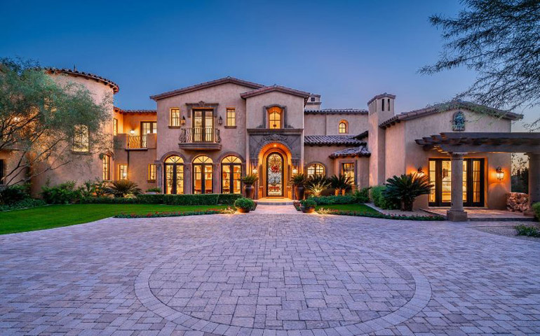Scottsdale, 4 bed and 7.5 bath 12,265 sq ft Spanish Colonial Estate, perfectly placed with unsurpassed sweeping valley views in the prestigious Upper Canyon neighborhood of Silverleaf,$10,500,000.jpg