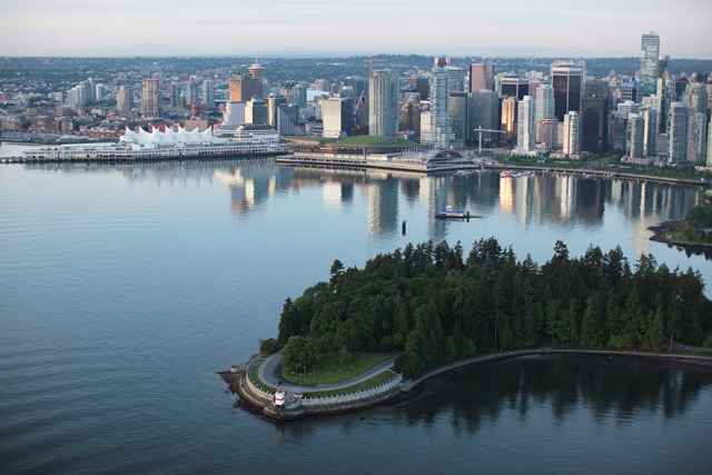 Vancouver_Aerial_-_2009_1web.jpg