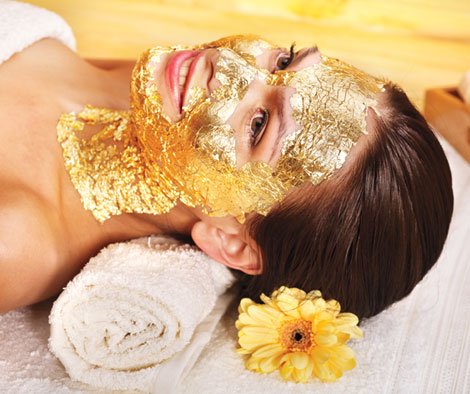 afm1112-gold-face-treatment