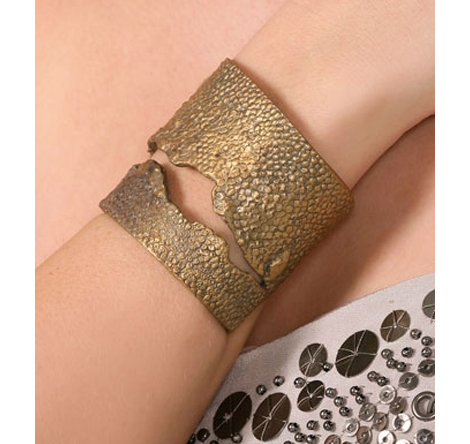 alkemie-jewelry-large-stingray-cuff