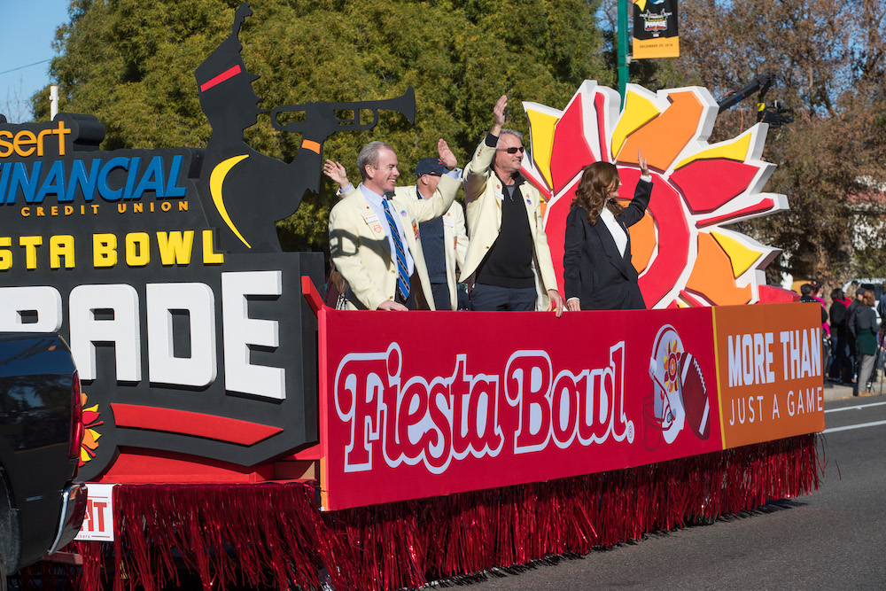 fiesta-bowl-parade-shocket