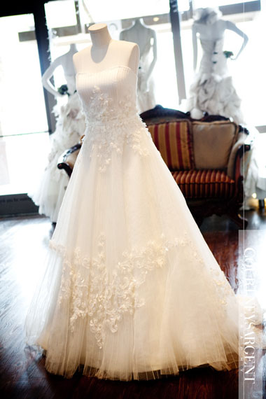 wedding-dress-trends-florals-11