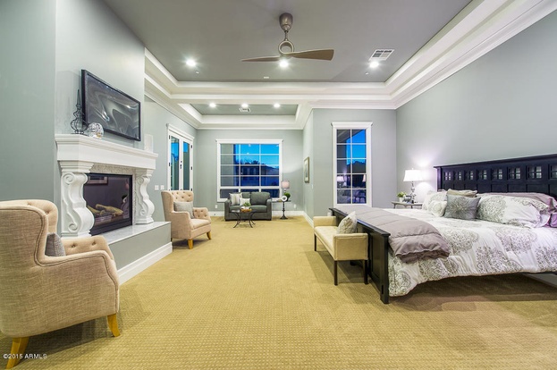 eric bedroom